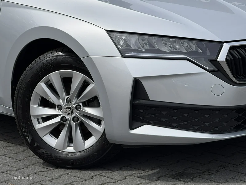 Skoda Octavia IV 6