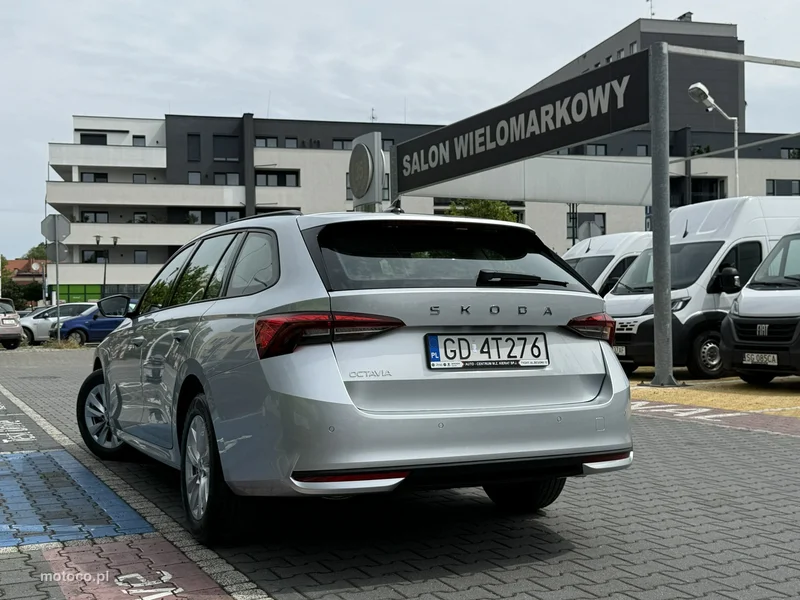 Skoda Octavia IV 9