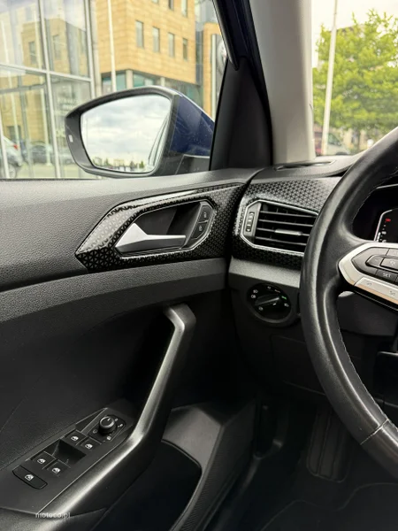 Volkswagen T-Cross C1 18