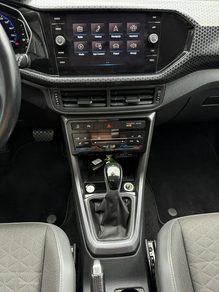 Volkswagen T-Cross C1 19