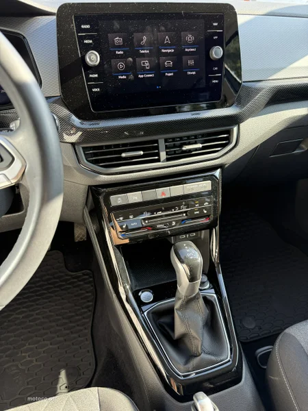 Volkswagen T-Cross C1 17