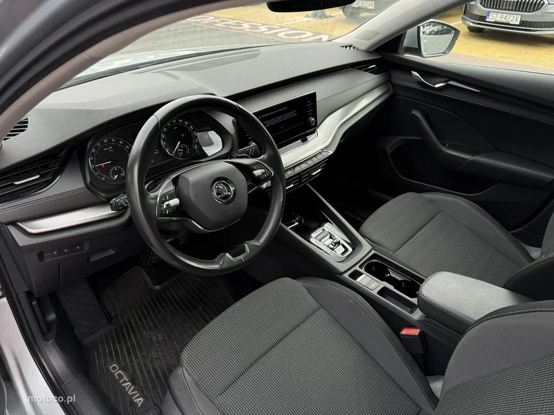 Skoda Octavia IV 12