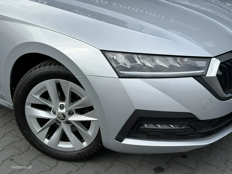 Skoda Octavia IV 5