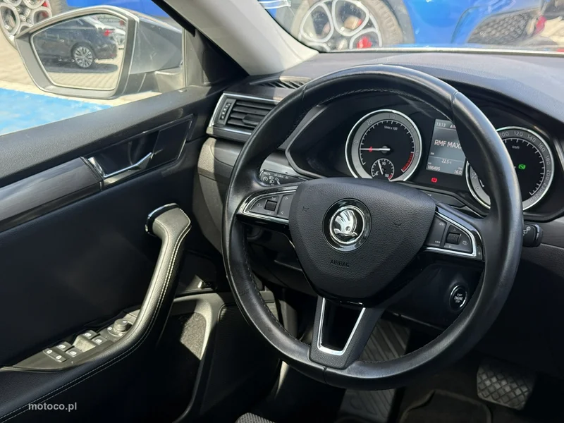 Skoda Superb III 37
