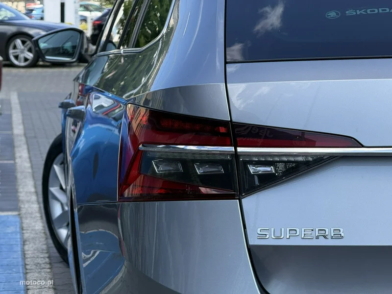 Skoda Superb III 9