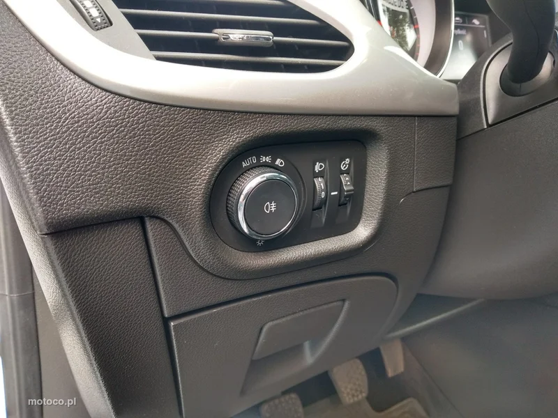 Opel Astra K 22