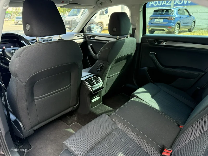Skoda Superb III 31