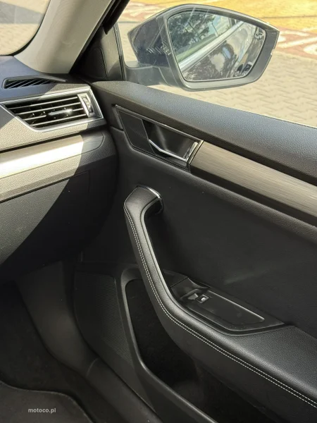 Skoda Superb III 38