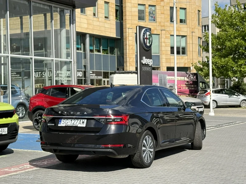 Skoda Superb III 6