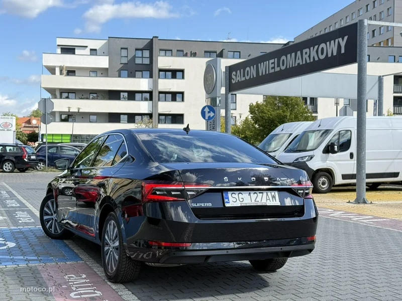 Skoda Superb III 8