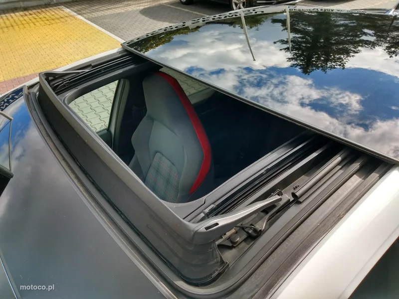 Volkswagen Golf VIII 36
