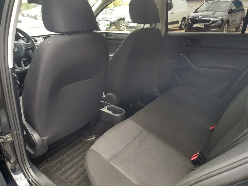 Skoda Rapid I 19