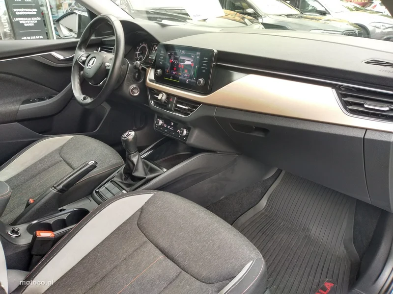 Skoda Scala I 27