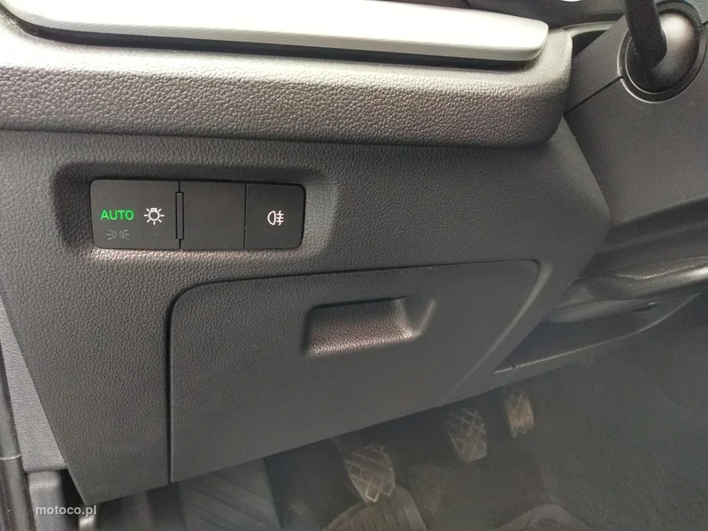 Skoda Octavia IV 14