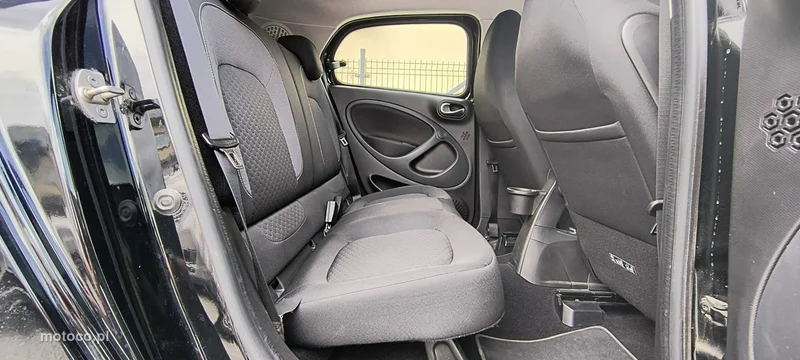 Smart ForFour 16