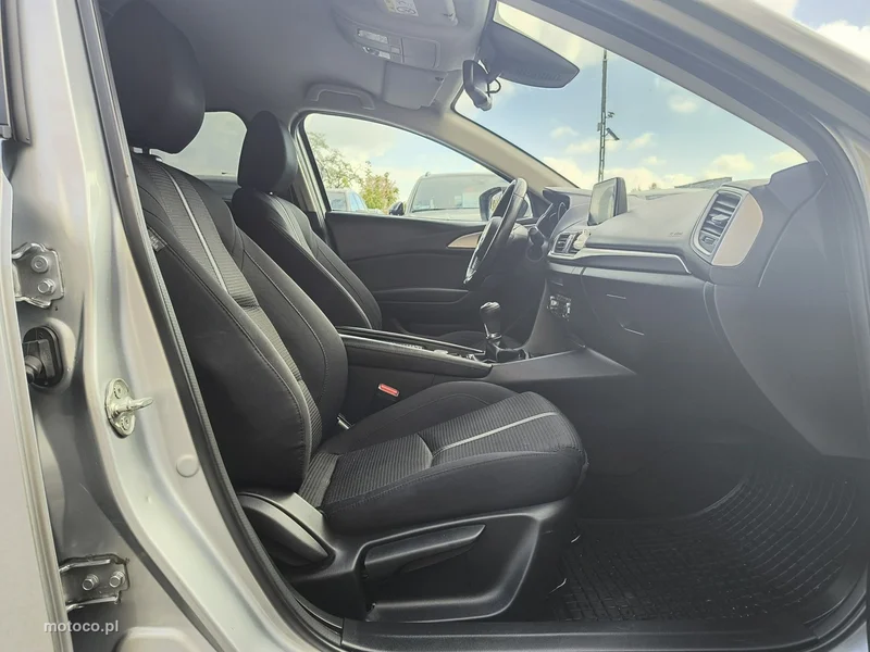 Mazda 3 15