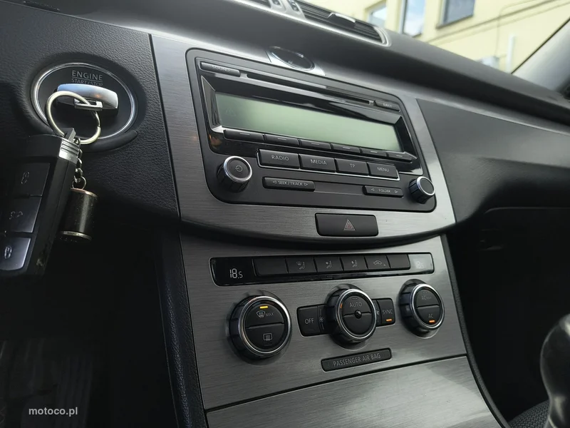 Volkswagen Passat B7 17