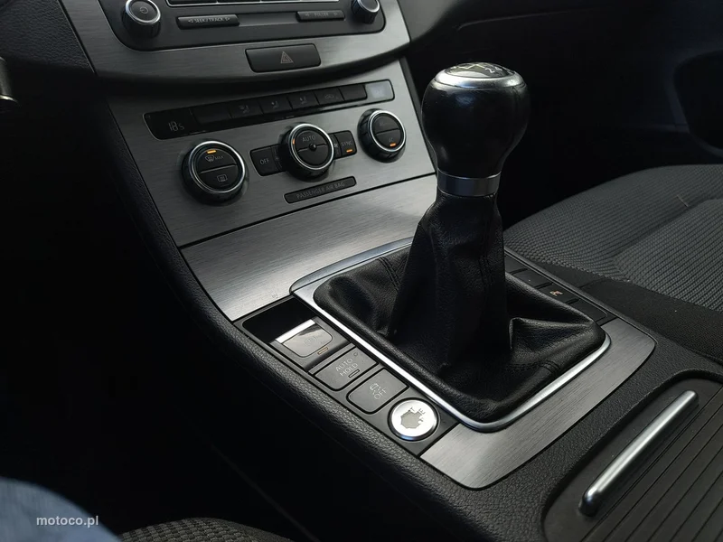 Volkswagen Passat B7 22