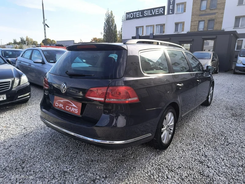 Volkswagen Passat B7 8