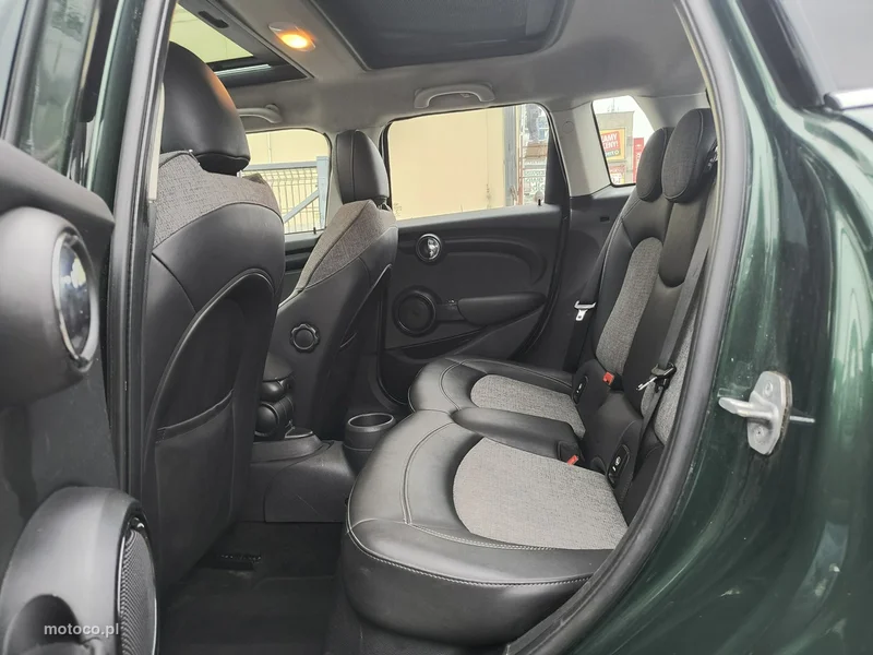 MINI Cooper 11