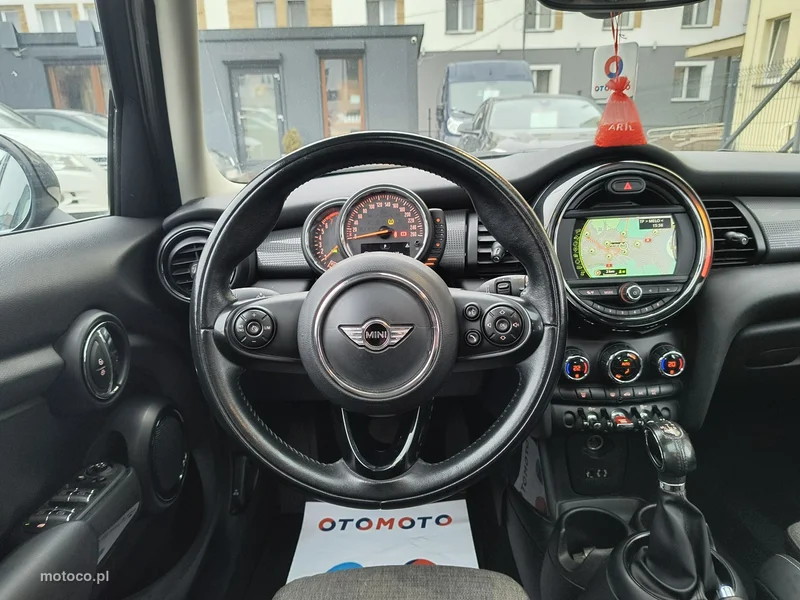 MINI Cooper 13