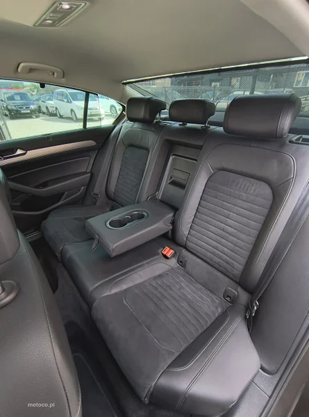 Volkswagen Passat B8 14