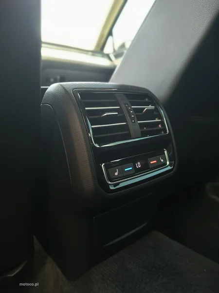 Volkswagen Passat B8 38