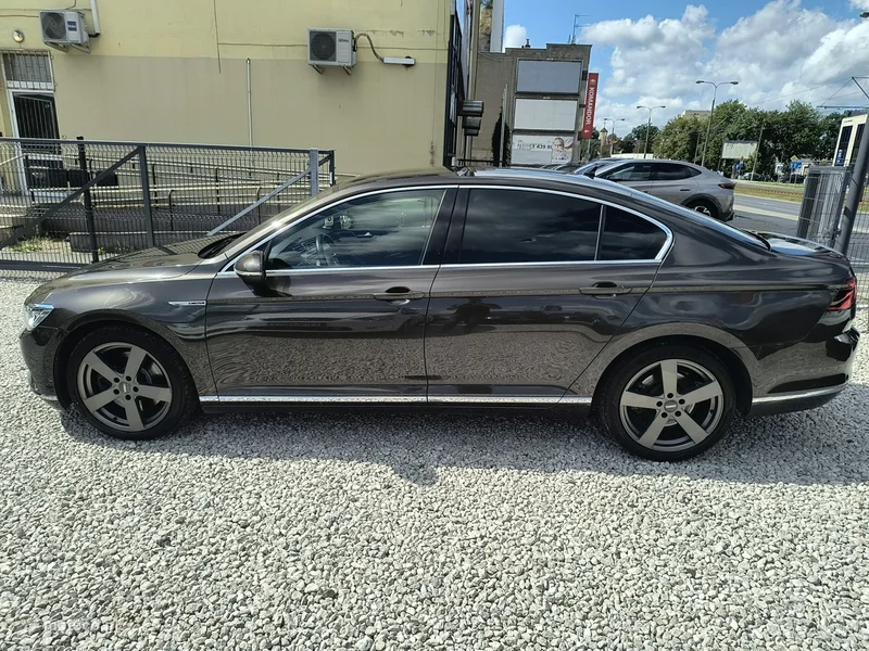 Volkswagen Passat B8 64