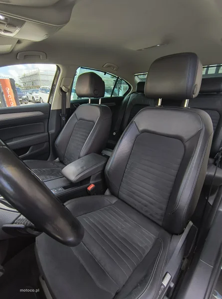 Volkswagen Passat B8 10