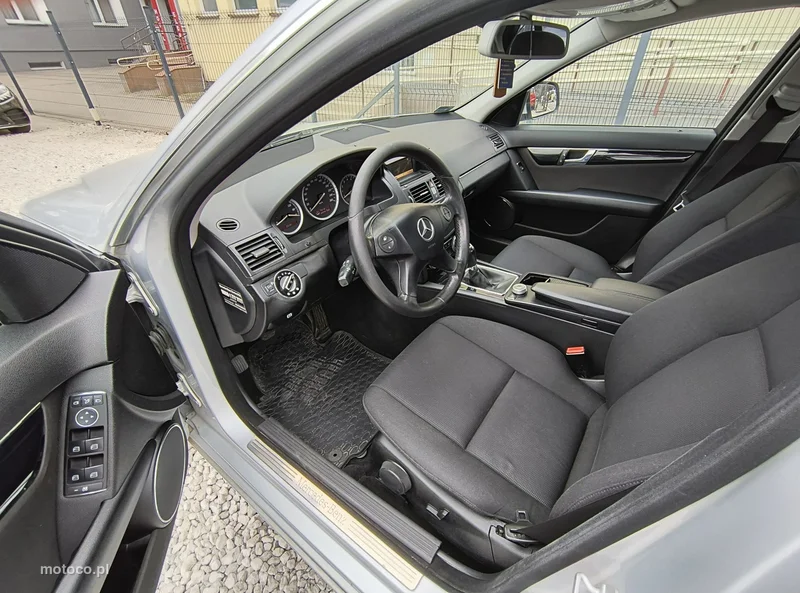 Mercedes-Benz Klasa C W204 C 180 11