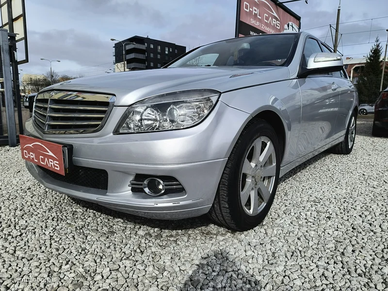 Mercedes-Benz Klasa C W204 C 180 22