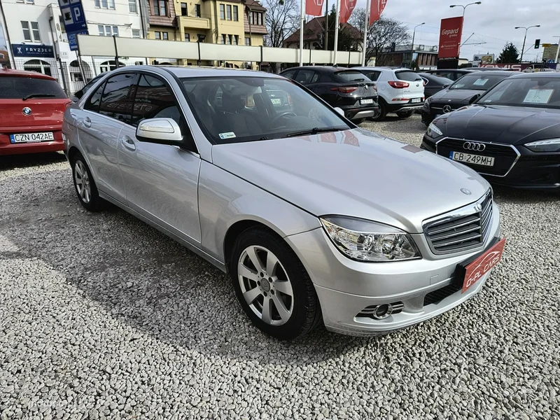 Mercedes-Benz Klasa C W204 C 180 36