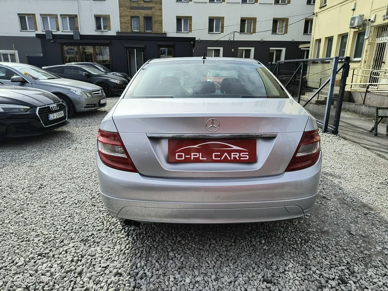 Mercedes-Benz Klasa C W204 C 180 7