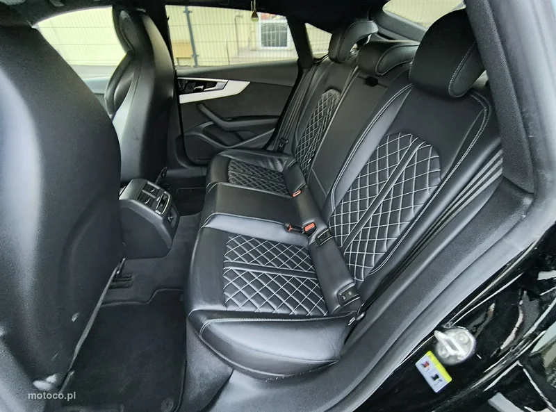 Audi A5 F5 17