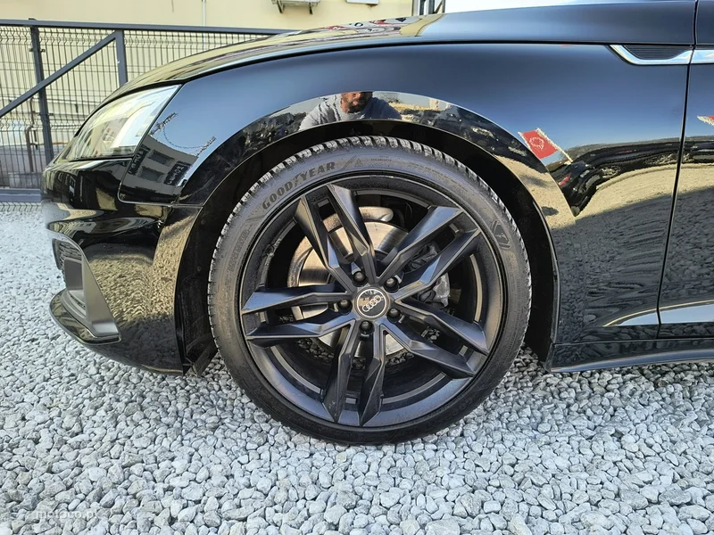 Audi A5 F5 28