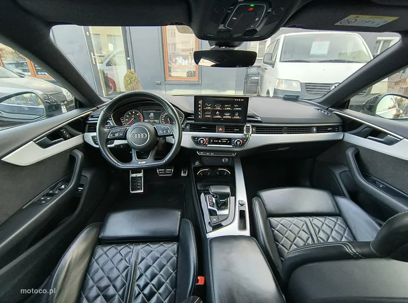 Audi A5 F5 35