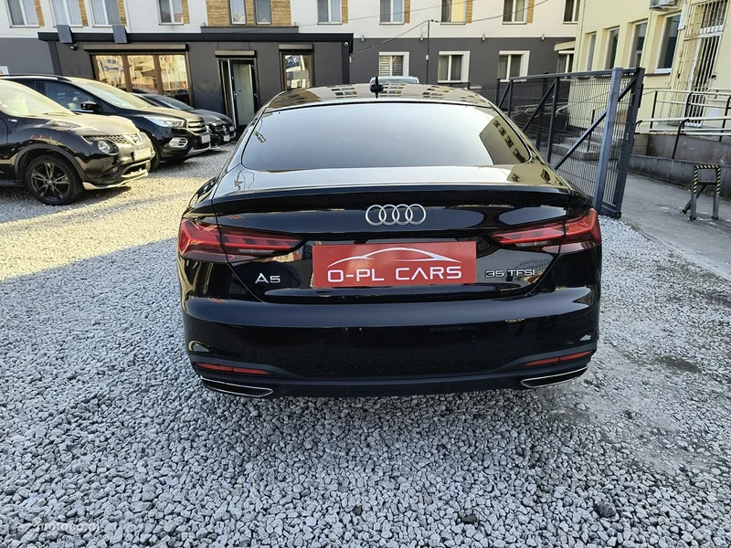 Audi A5 F5 7