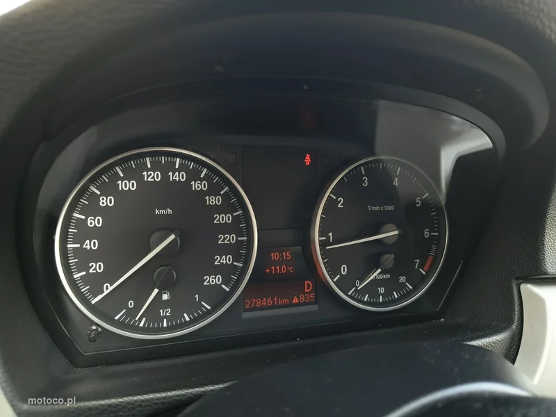 BMW Seria 3 E90 318 19