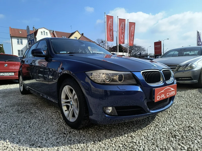 BMW Seria 3 E90 318 26