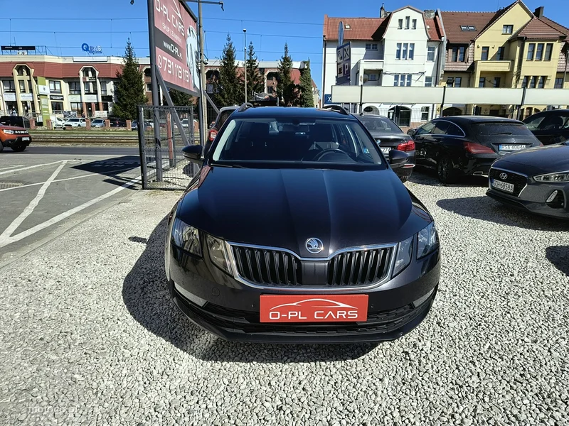 Skoda Octavia III 2