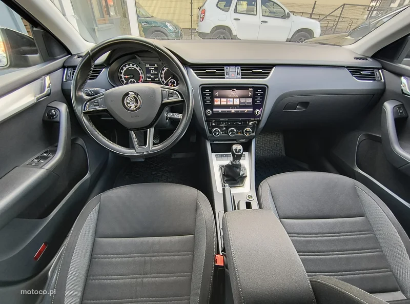 Skoda Octavia III 11