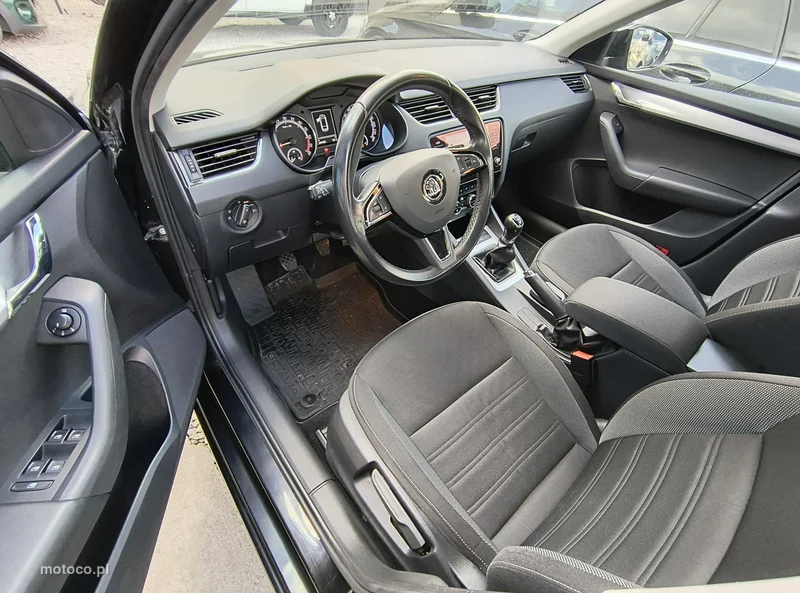 Skoda Octavia III 15