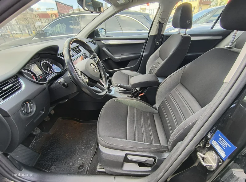 Skoda Octavia III 16