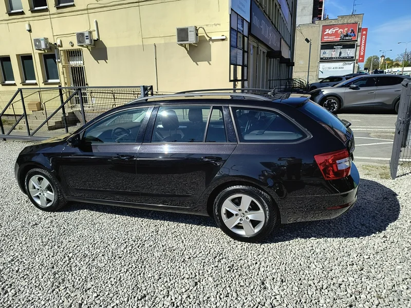 Skoda Octavia III 29