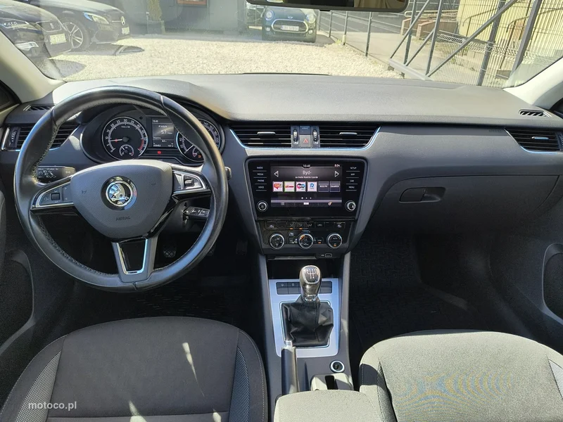 Skoda Octavia III 31