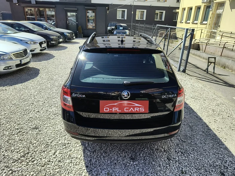 Skoda Octavia III 6