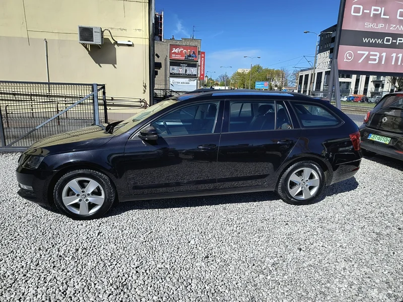 Skoda Octavia III 8