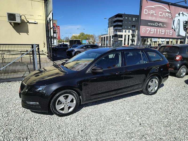 Skoda Octavia III 9