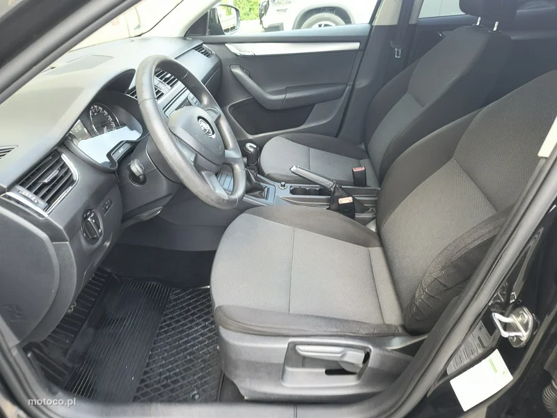 Skoda Octavia III 9