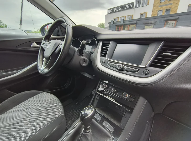 Opel Grandland X 14